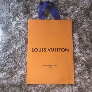 Louis Vuitton paper bag